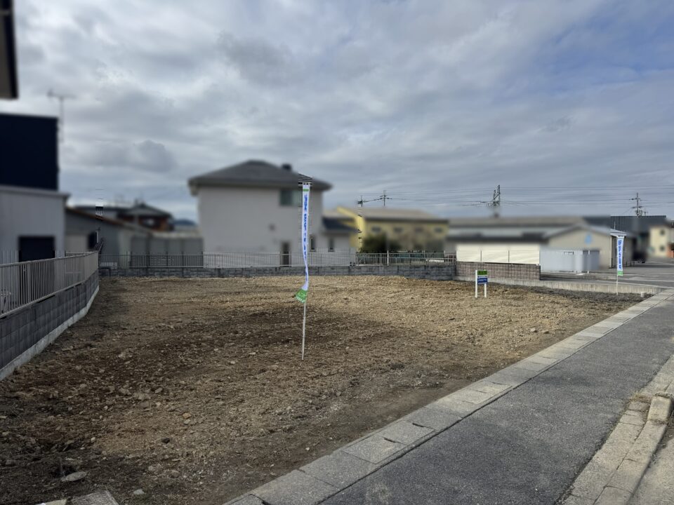 愛知郡愛荘町愛知川